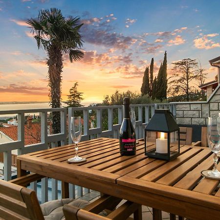 Aria Superior Apartment, Seaview & Wellness Portorož Exteriör bild
